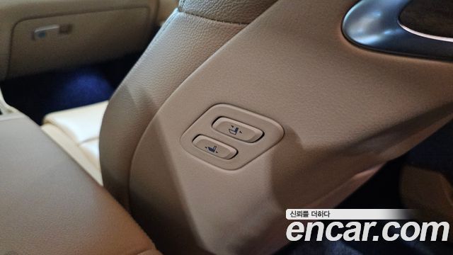 Kia K9 2022 — photo 37