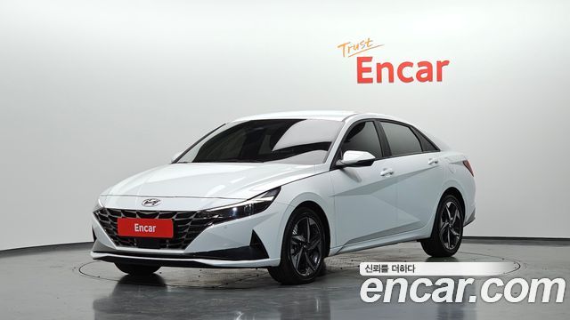 Hyundai AVANTE 2023 — photo 1