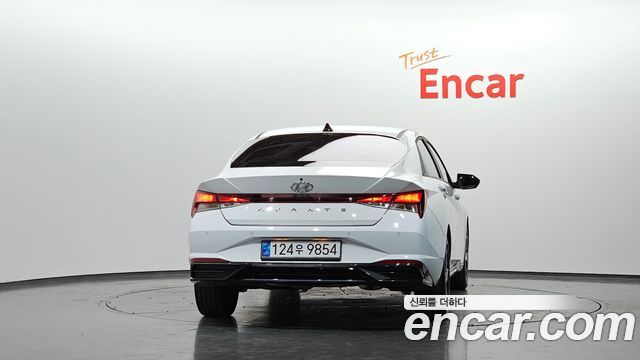 Hyundai AVANTE 2023 — photo 4