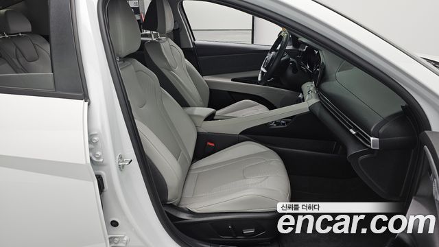 Hyundai AVANTE 2023 — photo 10