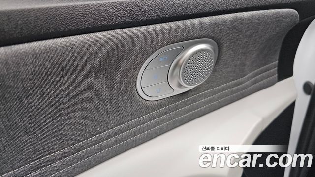 Hyundai AVANTE 2023 — photo 18