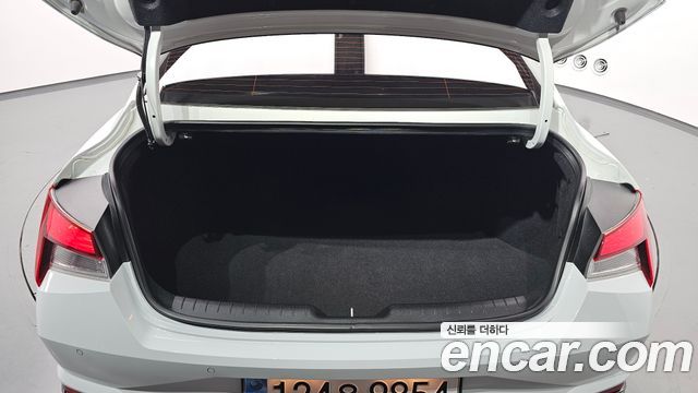 Hyundai AVANTE 2023 — photo 20