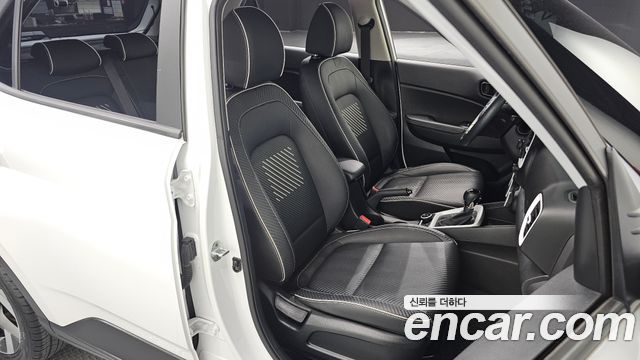 Hyundai Venue 2020 — photo 16