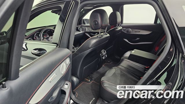 Mercedes-Benz GLC-Class 2019 — photo 17