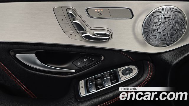 Mercedes-Benz GLC-Class 2019 — photo 18