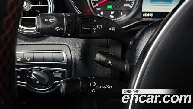 Mercedes-Benz GLC-Class 2019 — photo 19
