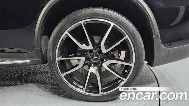 Mercedes-Benz GLC-Class 2019 — photo 7