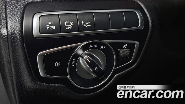 Mercedes-Benz GLC-Class 2019 — photo 30