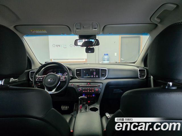 Kia Sportage 2019 — photo 18