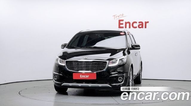 Kia Canival 2017 — photo 3