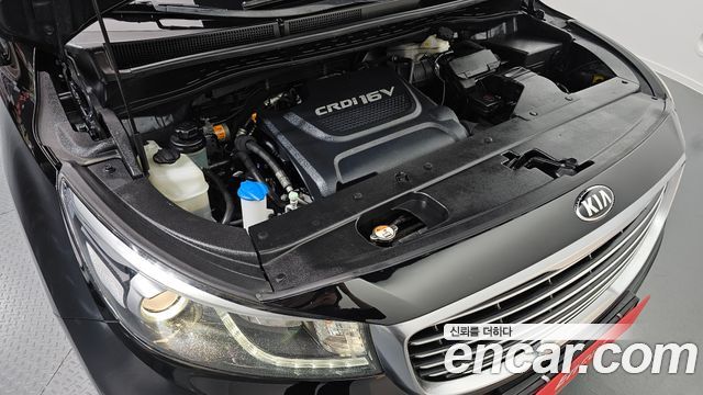 Kia Canival 2017 — photo 6