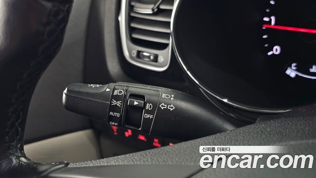 Kia Canival 2017 — photo 26