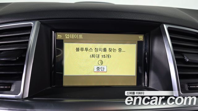 Mercedes-Benz M-class 2012 — photo 12