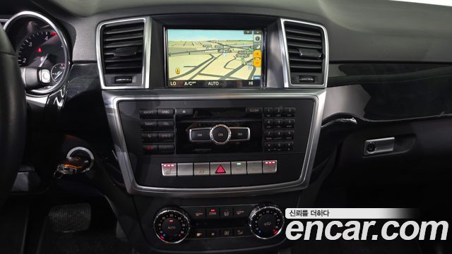 Mercedes-Benz M-class 2012 — photo 13