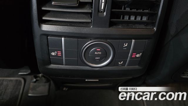 Mercedes-Benz M-class 2012 — photo 16