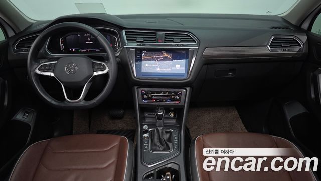 Volkswagen Tiguan 2024 — photo 10