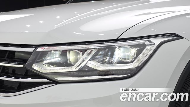 Volkswagen Tiguan 2024 — photo 8