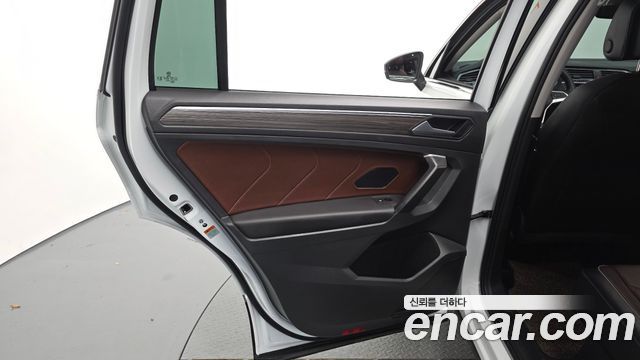 Volkswagen Tiguan 2024 — photo 15