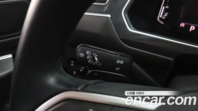 Volkswagen Tiguan 2024 — photo 37