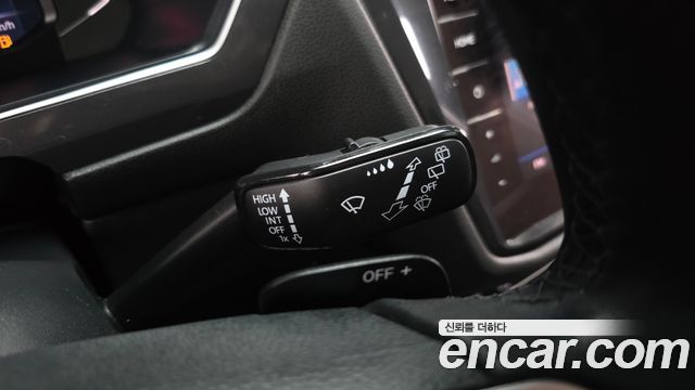 Volkswagen Tiguan 2024 — photo 38
