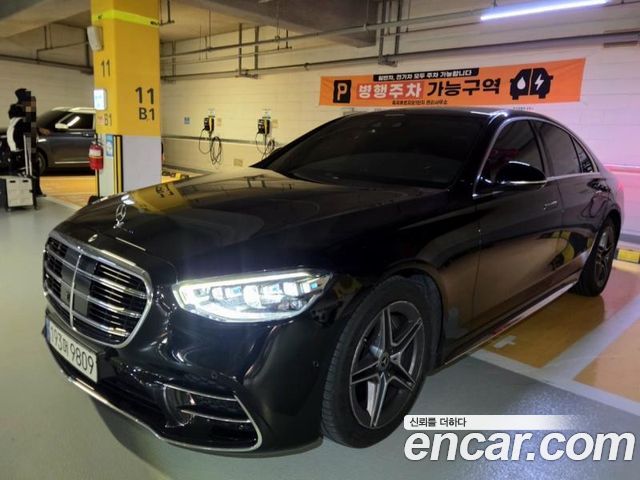 Mercedes-Benz S-Class 2022 — photo 3