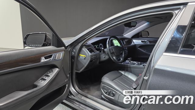 Genesis G80 2017 — photo 10