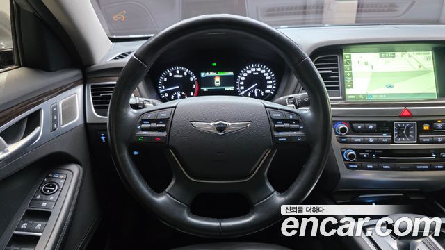 Genesis G80 2017 — photo 12