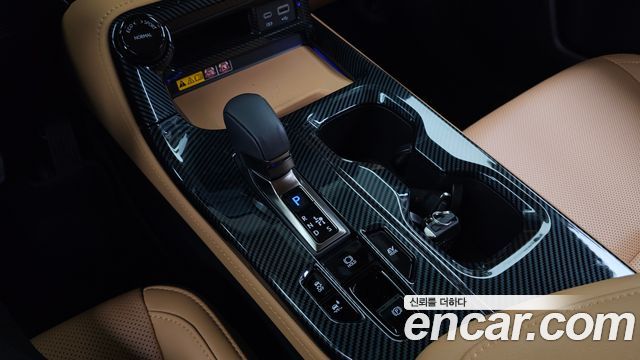 Lexus NX 2025 — photo 12