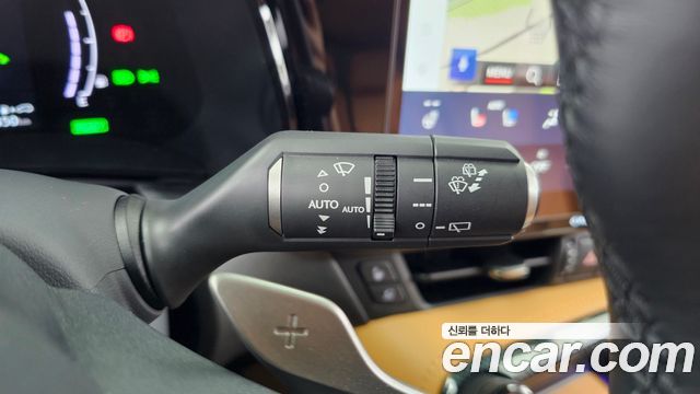 Lexus NX 2025 — photo 29