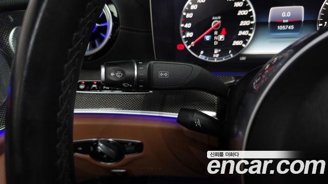 Mercedes-Benz E-Class 2019 — photo 37