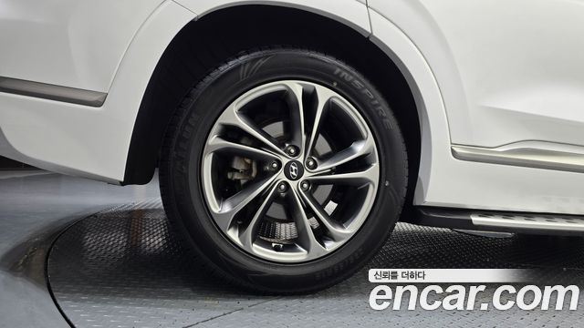 Hyundai Santafe 2019 — photo 5