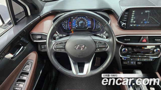 Hyundai Santafe 2019 — photo 19