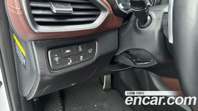 Hyundai Santafe 2019 — photo 26