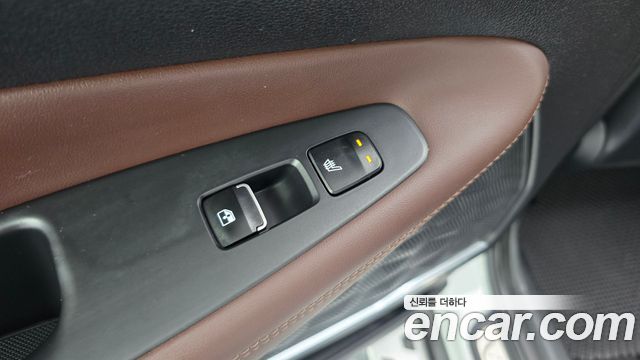 Hyundai Santafe 2019 — photo 29