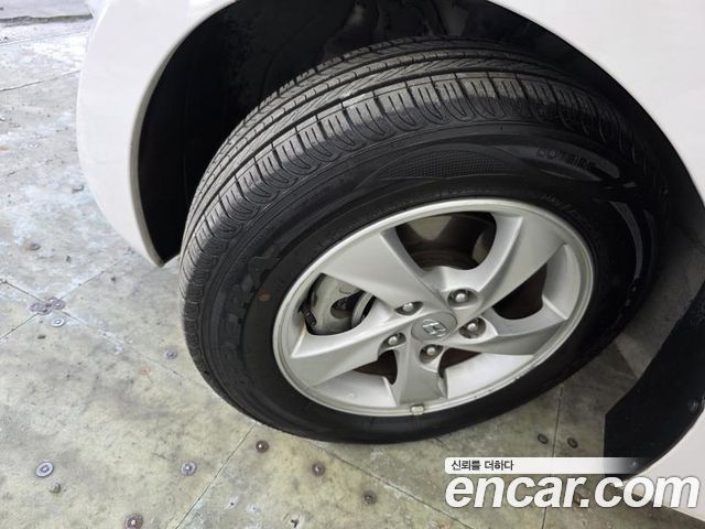 Hyundai AVANTE 2014 — photo 6