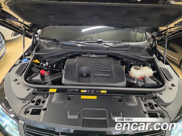 Land Rover Range Rover Sport 2026 — photo 9