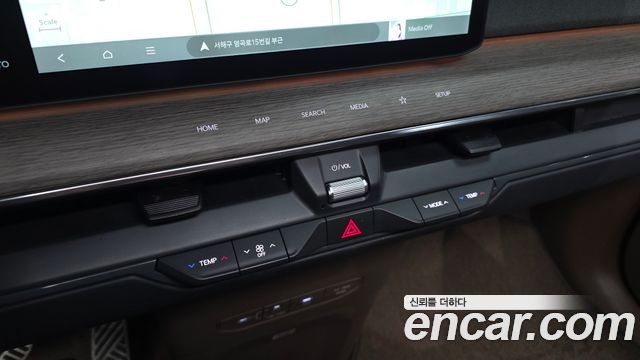 Kia EV9 2024 — photo 25
