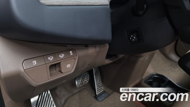Kia EV9 2024 — photo 32
