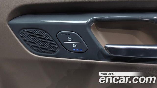 Kia EV9 2024 — photo 36