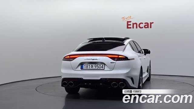 Kia Stinger 2021 — photo 4