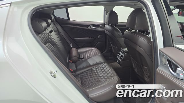 Kia Stinger 2021 — photo 26
