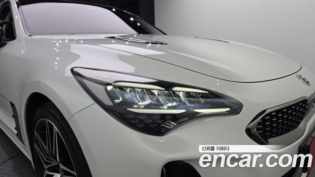 Kia Stinger 2021 — photo 8