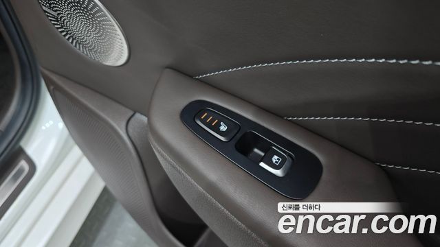 Kia Stinger 2021 — photo 38