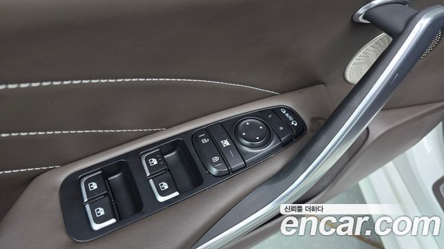 Kia Stinger 2021 — photo 39
