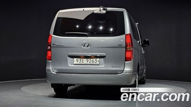 Hyundai Starex 2015 — photo 4