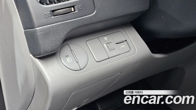 Hyundai Starex 2015 — photo 21