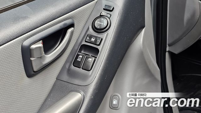 Hyundai Starex 2015 — photo 22