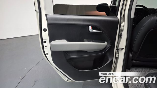 Kia RAY 2023 — photo 15