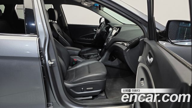 Hyundai Santafe 2015 — photo 11