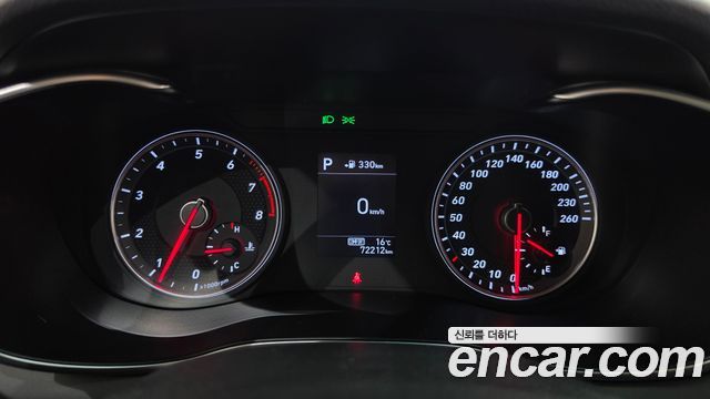 Genesis G70 2019 — photo 8